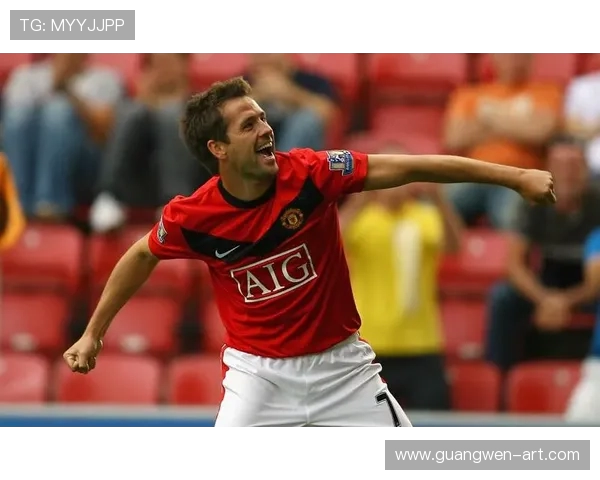 保罗·斯科尔斯：从曼联传奇到英格兰足球智者的心路历程