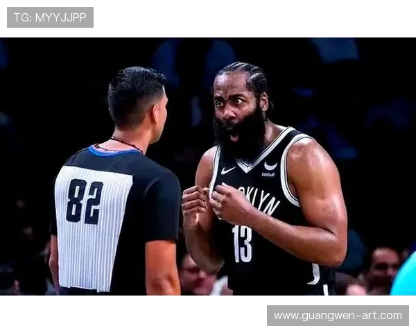 哈登在篮网对阵热火的精彩表现数据分析与比赛回顾